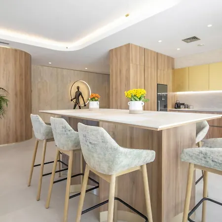 Epic Lujoso Duplex En La Milla De Oro Апартаменты